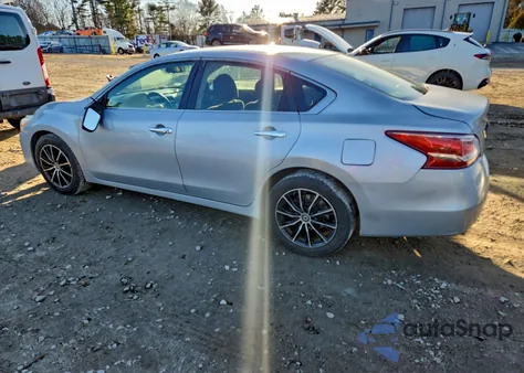 2013 Nissan Altima 2.5 z USA, uszkodzony, nr VIN 1N4AL3AP3DN558738